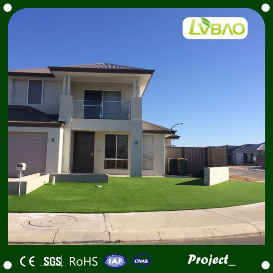 30mm Natural Looking Football Artificial Grass Avoid Filling Artificial Grass